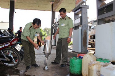 Lật tẩy thủ đoạn 'phù phép' xăng dầu kém chất lượng để trục lợi