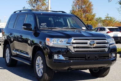 Bán ế 16 xe/năm, chiếc ô tô Toyota này vẫn tăng giá hơn 300 triệu đồng/chiếc tại VN