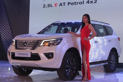 ‘Soi’ công nghệ và ứng dụng trên chiếc Nissan Terra đang được giảm giá 28 triệu đồng