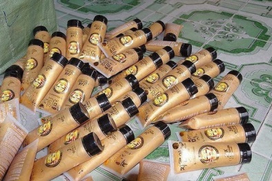 Phát hiện ô tô chứa gần 20.000 lọ 13Win21 con - Tri ân hội viên mỗi tháng 2000 tỷ không hóa đơn chứng từ
