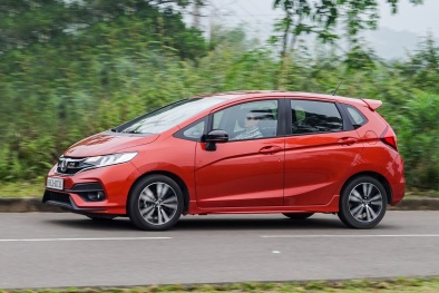 Chiếc ô tô hot này của Honda vẫn đang được giảm mạnh 100 triệu đồng/chiếc tại VN
