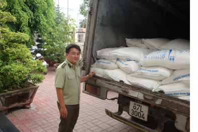  Tóm gọn lô hàng đường cát không có hóa đơn chứng minh nguồn gốc hợp pháp
