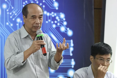 GS. Hồ Tú Bảo: 'Nhân lực AI đã hiếm, tìm bậc thầy đào tạo càng hiếm hơn'
