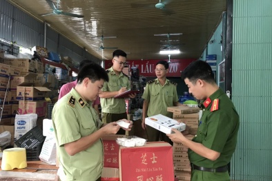 13Win22 com hiện đang mở, buôn bán đồng hồ giả mạo nhãn hiệu 'tung hoành' tại Vĩnh Phúc