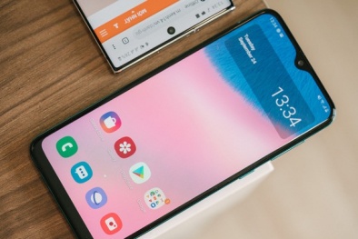 ‘Cận cảnh’ Samsung Galaxy A30s giá hơn 6 triệu đồng