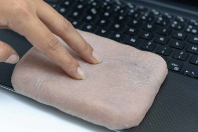 Loại da nhân tạo giúp điện thoại thông minh trở nên nhạy cảm hơn