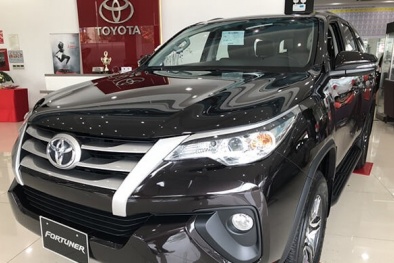 SUV 7 bán chạy Toyota Fortuner đang giảm giá mạnh tới 115 triệu đồng tại Việt Nam