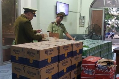 Trên 4.000 chai bia mang nhãn hiệu nước ngoài bị thu giữ
