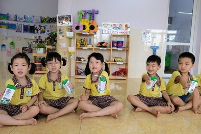 Bổ sung 21 vi chất vào sữa học đường: Chuyên gia nói gì?