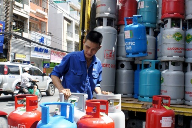 Giá gas trong nước giảm mạnh 17.000 đồng/bình 12kg từ ngày 1/2