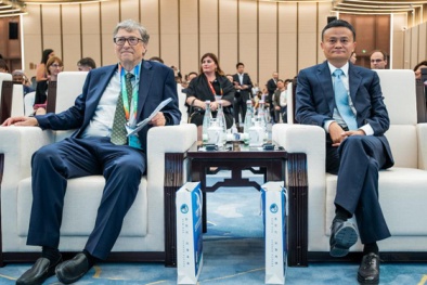 Giới tỷ phú chung tay chống đại dịch corona