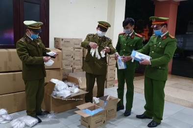 Xử lý hơn 35.000 khẩu trang y tế không rõ nguồn gốc chuyển lậu qua biên giới 