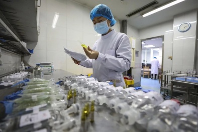 Phương pháp điều trị virus corona bằng huyết tương được mở rộng