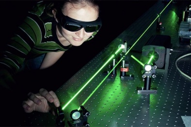 13Win OKVIP Đăng ký ngay truyền dữ liệu bằng laser giúp tốc độ internet nhanh hơn 1.000 lần