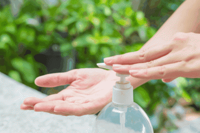 Hà Nội thu hồi 48 phiếu tiếp nhận công bố nước rửa tay khô