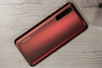 Realme X50 Pro 5G trình làng với 6 camera, giá khoảng 15 triệu đồng