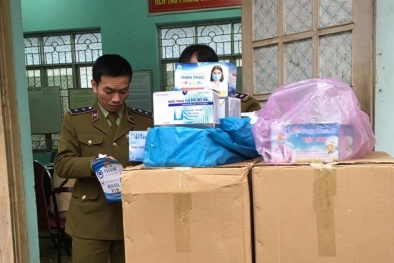 TP. Hồ Chí Minh: Phát hiện hơn 69 gói khẩu trang không có nhãn phụ