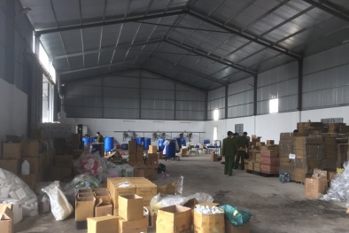 Công ty TNHH Sản xuất 13Win19 tải ứng dụng Thu Minh sản xuất nước rửa tay khô vi phạm bị xử lý