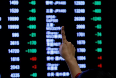 Chứng khoán ngày 3/4: Cổ phiếu dầu khí bật tăng, VN-Index xanh sắc