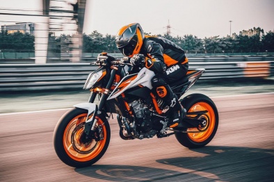 Khám phá mẫu naked-bike Duke 890 R 2020 với giá bán khoảng 500 triệu đồng