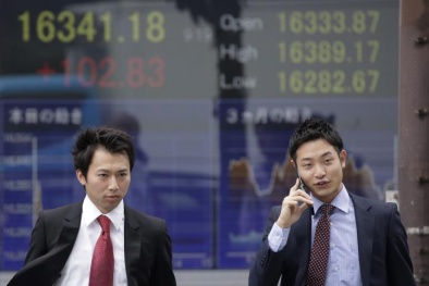 Chứng khoán ngày 27/4: VN-Index ngược dòng giảm xuống