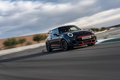 Mini John Cooper Works GP bản giới hạn trang bị động cơ, công nghệ đặc biệt nào?