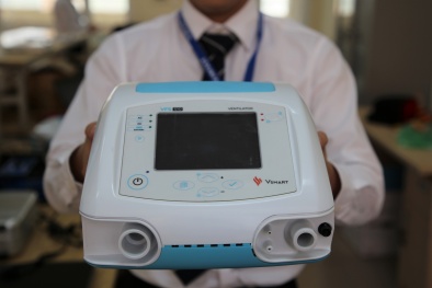 Tổng cục TCĐLCL hỗ trợ đo lường thử nghiệm thành công máy thở do Vingroup sản xuất 