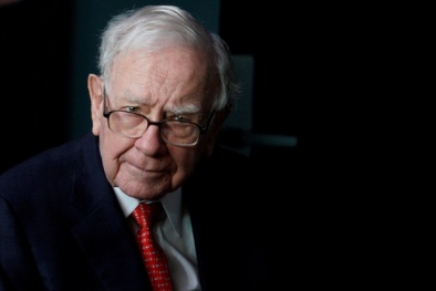 Warren Buffett: 'Đừng sử dụng thẻ tín dụng như một ống tiết kiệm'