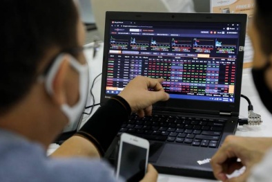 Chứng khoán ngày 19/5: VN-Index tiến sát ngưỡng 850 điểm
