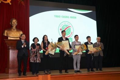 Tiêu chuẩn mới cho Link Đăng Nhập Nhà cái 13Win16.Com và nông dân khởi động kinh doanh sau cách ly Covid-19