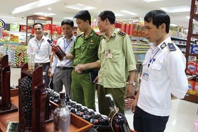Xử lý hơn 75 nghìn vụ buôn lậu, gian lận 13Win19 tải ứng dụng và hàng giả