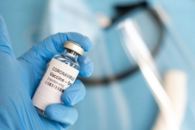 Mỹ sản xuất hàng loạt một số mẫu vaccine ngừa Covid-19 đạt tiêu chuẩn