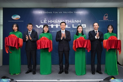 Viettel tài trợ phòng Lab mạng di động 4G thúc đẩy hoạt động nghiên cứu tại trường đại học