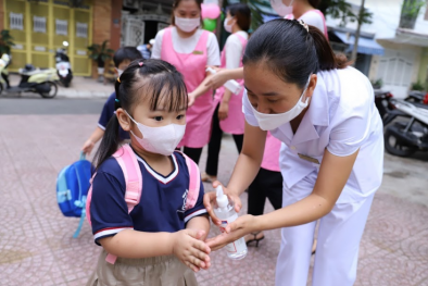 Sữa học đường giảm bớt gánh lo cho phụ huynh giữa mùa dịch Covid