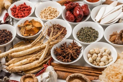 Tăng cường kiểm tra thủ tục nhập khẩu đối với mặt hàng thuốc và nguyên liệu làm thuốc
