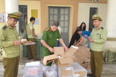 Nhiều cửa hàng kinh doanh túi xách giả nhãn hiệu người tiêu dùng cần tỉnh táo khi lựa chọn