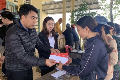 Chuyến xe yêu thương gói gọn tình cảm các Link Đăng Nhập Nhà cái 13Win16.Com Hà Nội “Vì miền Trung thân yêu”