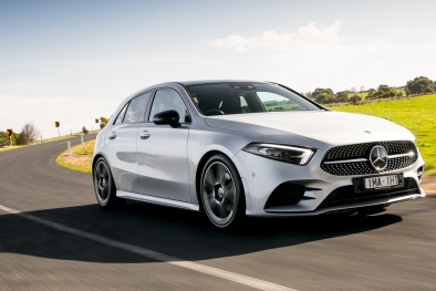 Dính lỗi túi khí, hơn 3000 chiếc Mercedes - Benz bị triệu hồi