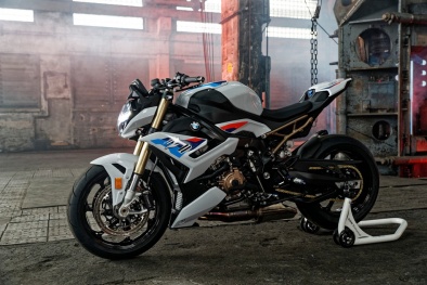 BMW S 1000 R 2021 được ra mắt: Ngoại hình bắt mắt, công suất mạnh 165 mã lực