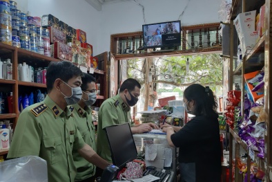 Kiểm tra, kiểm soát thị trường mặt hàng thiết yếu trong dịp Tết Dương lịch và Tết Tân Sửu 2021