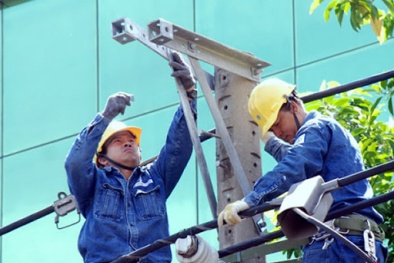 Nghiêm cấm công việc sửa chữa có điện khi không có các dụng cụ, thiết bị bảo đảm an toàn