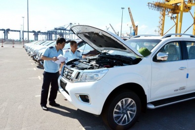 Phát hiện và xử lý hàng chục xe cơ giới nhập khẩu làm giả số khung, số máy