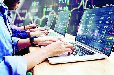 Thao túng giá cổ phiếu, nữ đại gia bị phạt hơn nửa tỷ đồng