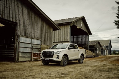 Isuzu D-Max mới ra mắt: Duy nhất động cơ diesel tiêu chuẩn khí thải Euro 6D