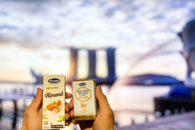 Vinamilk xuất khẩu sữa tươi chứa tổ yến đi Singapore, tiếp tục phát triển thị trường với phân khúc cao cấp