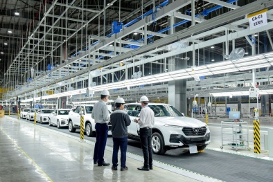 IMF dự đoán Việt Nam tăng trưởng GDP 6,5% trong năm 2021