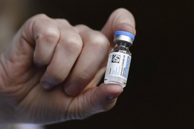 Nhà máy sản xuất vaccine Covid-19 Johnson & Johnson không đáp ứng tiêu chuẩn vệ sinh