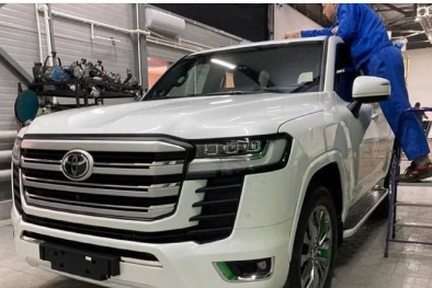 Toyota Land Cruiser mới bất ngờ lộ diện: Tinh chỉnh về thiết kế, sở hữu loạt trang bị
