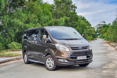 Ô tô Ford này 'ế ẩm' và đang được xả hàng đồng loạt, giảm 100 triệu tại Việt Nam