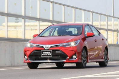 Chiếc ô tô 4 chỗ đẹp long lanh đang được giảm giá mạnh tới 70 triệu đồng tại Việt Nam